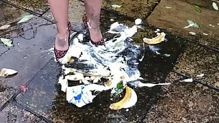 MILF TEACHER SMOKING & CRUSHING BANANA & YOGHURT IN HEELS
