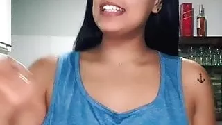 CHUKA002 - Adriana Artigas - URU - 002