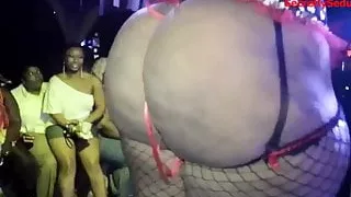 milf with huge boobs cheats on boyfriend with poolboy