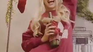 It's Sorn Giving You The Gift Of Sexy Thighs