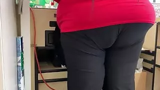 Pt2 upclose ssbbw black granny sexy deep wedgie