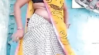 Aunty hot dance