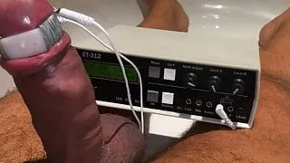 Sounded cock throbs with electro in the bath tub