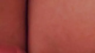 Belgische MILF pijpt