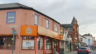 Lebanese girl has sex in the car while Husband drives