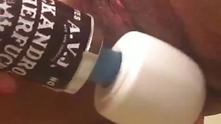 ebony wet bathtub orgasm contractions at 1.01