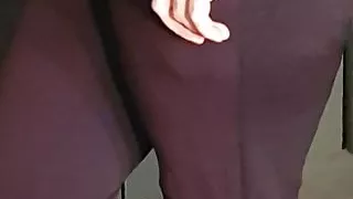 Romanian couple has sex behind the bars in London