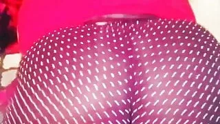 Ebony bbw twerking in slow motion