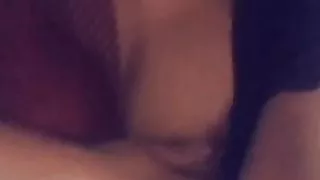 An arab shows her boobs