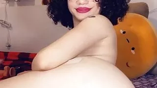 Small curly haired beauty