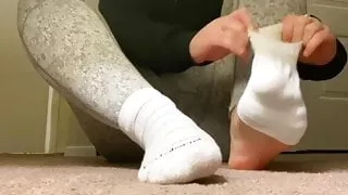 Watch me take my socks off