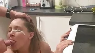 Cumming on my girlfriend&rsquo;s face