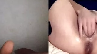 Encore sur Skype avec la chienne chaudealine