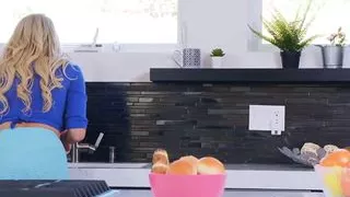 I Fucked my girlfriend's Step Mom