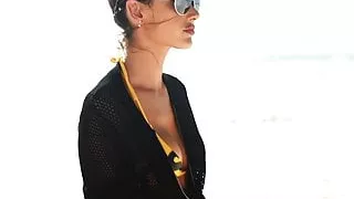 Alessandra Ambrosio - Elle Spain 2020