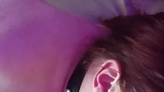 Schwanz ordentlich blasen lassen. Maulfotze