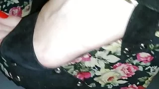 Flowers high heels Lady L (video short version)