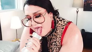 BBW TGirls to play with