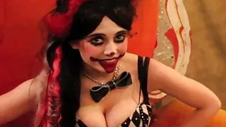 DEVIL JWOW - Miss Hannah Minx