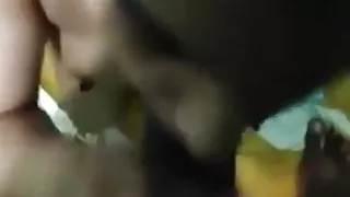 Indian Desi College lovers in homemade sex video