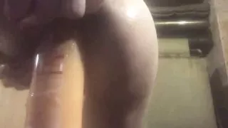 A bottle of shampoo in the vagina. Sex pleasure in the sauna