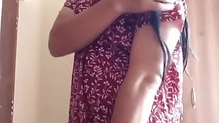 Sexy Indian rasu bhabi in nighty