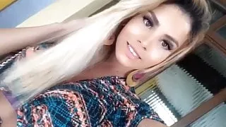 Zusammenstellung von Teenager Fallen und Shemales Prostituierten Tanz