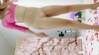 Dance in pantyhose and heels 225