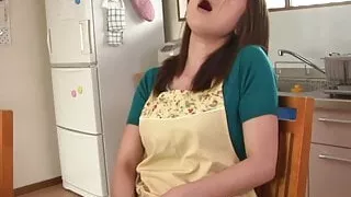 Preparing dinner gets her hot so she masturbates