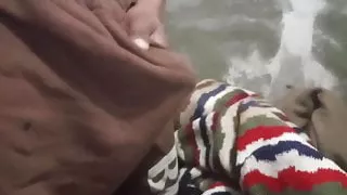 Who wan take in his holes?