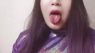 Satomi Haliuka blowjob