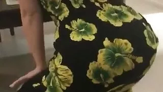 booty clapping
