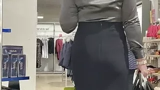 Graues Business-Outfit einkaufen