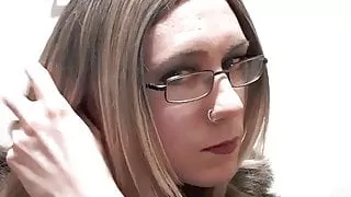 Tranny Tries a Cigar for the first time.