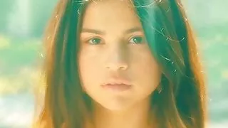 Selena Gomez - Fetish