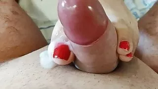 Queen of toejob red toenails