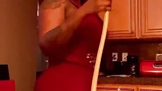 Babymama Twerking For Me