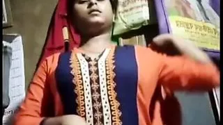 Busty Bengali Girl Nude Clip 3
