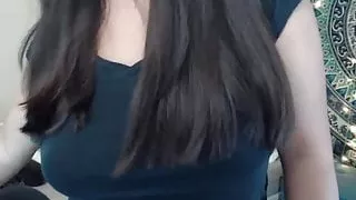 Sexy Asian Camgirl Strips