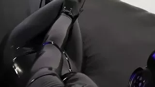 Heavy Rubber Latex Rubberdoll with Gas Mask