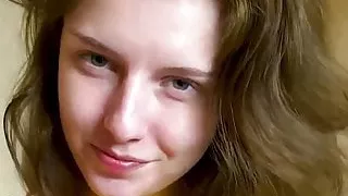 Young babe gets a huge orgasm by herself