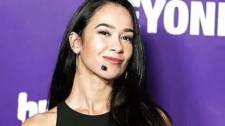 AJ Lee's permanent chin mole appreciation video