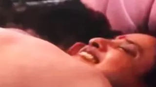 Rekha ke chudaii buddhe ke sath