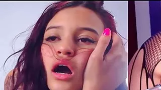 Girl gets pleasure from anal sex machine on webcam (full video)