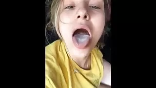 Dirty Girlfriend Victoria – Painal and Cum Swallowing