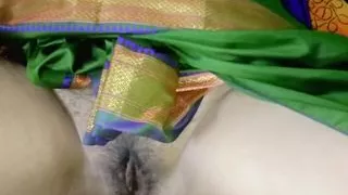 Indian Milk Supply Woman Has Sex With Costumer