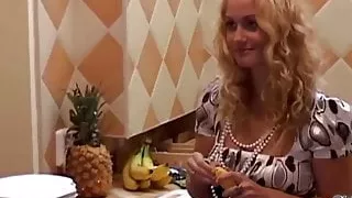 Lantlla - A Pregnant Moment