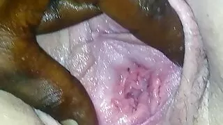 Pulsating results of Valentine pussy stretch