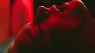 Sophie Turner - ''Heavy''