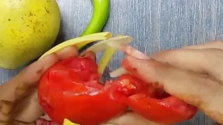 Nailsbabe show very long nails